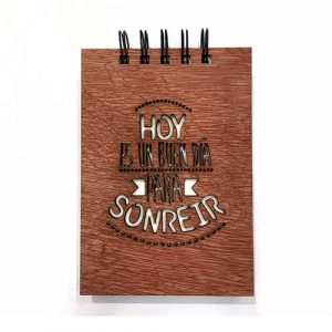 Libreta de Madera Mediana