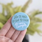 tarjeta-con-pin-feliz-dia-500×500-2