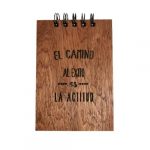 libreta-madera-A6-un-anillo-el-camino-al-exito-500×500-1.jpg